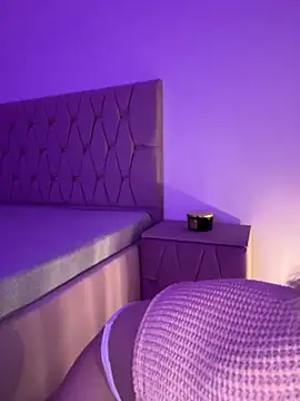 LunaCharm online show from December 2, 6:36 pm