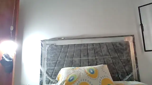 JuceAn14 online show from March 29, 5:46 pm