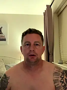 Crusher19830 online show from November 3, 10:21 pm