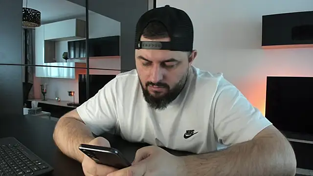 DravenPeak online show from April 11, 1:26 pm