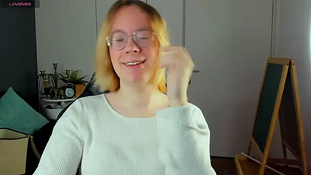 Amanda Butlerr online show from November 23, 10:04 am