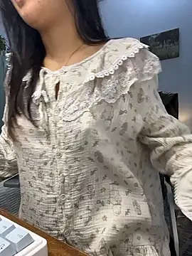 Snapshot of bunny_b4nny chatting on January 12, 3:17 pm bunny b4nny online show from January 12, 3:17 pm