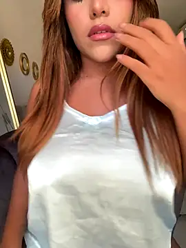 MegannHills online show from September 24, 5:38 pm