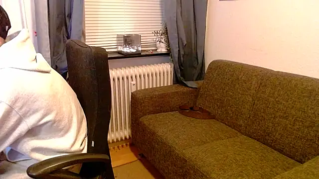 ChefDeLust online show from December 20, 3:30 pm