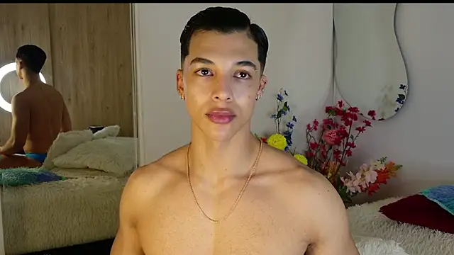 Troye Williams online show from July 8, 9:58 am