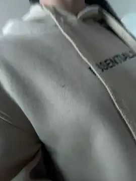 Victoria alson online show from April 12, 5:40 pm