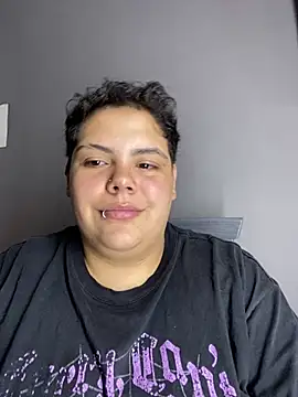 Hailey Curvy online show from August 7, 10:45 pm