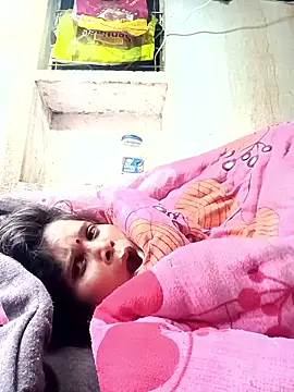 Snapshot of cute_diya_12 chatting on January 9, 3:20 am cute diya 12 online show from January 9, 3:20 am