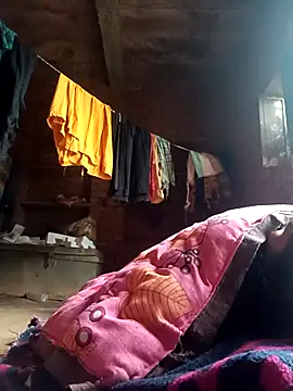 Snapshot of cute_diya_12 chatting on February 3, 3:48 am cute diya 12 online show from February 3, 3:48 am