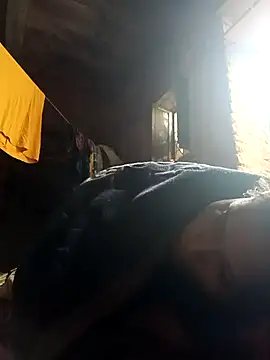 Snapshot of cute_diya_12 chatting on February 19, 3:24 am cute diya 12 online show from February 19, 3:24 am