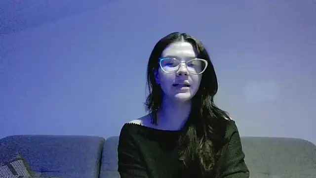 LaVostraDorothy online show from January 9, 8:10 pm