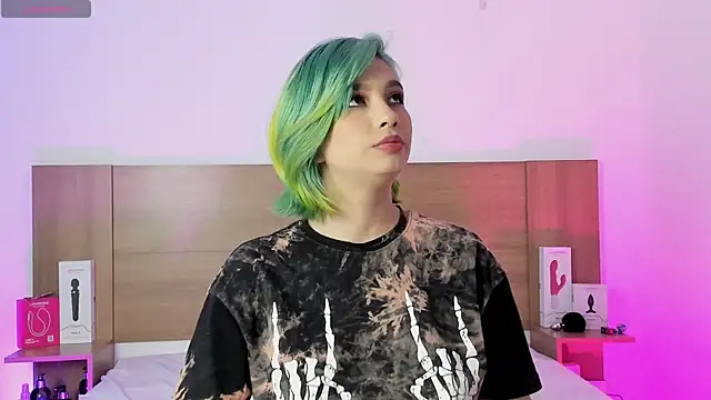 Snapshot of Akatsumi_ chatting on December 22, 9:45 pm Akatsumi online show from December 22, 9:45 pm