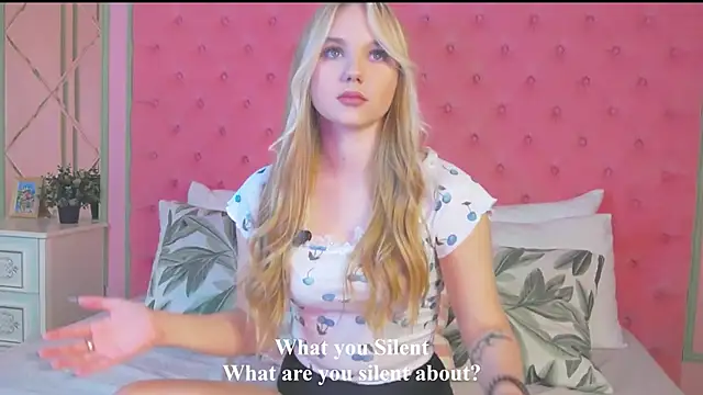 Sky Cutie online show from September 15, 5:18 am