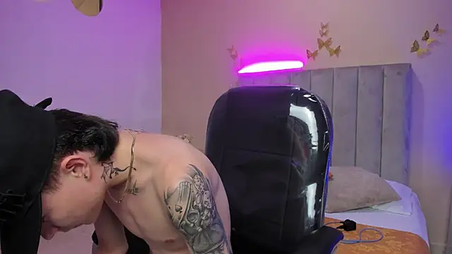 Nascary Fox online show from February 13, 7:32 pm