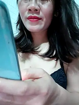Singlemom69x online show from June 5, 2:51 am