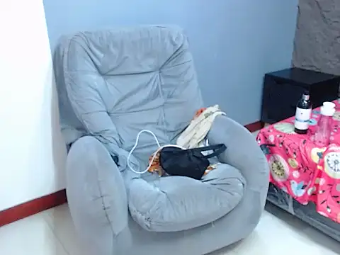 sanabeltits202cl online show from October 11, 3:17 am