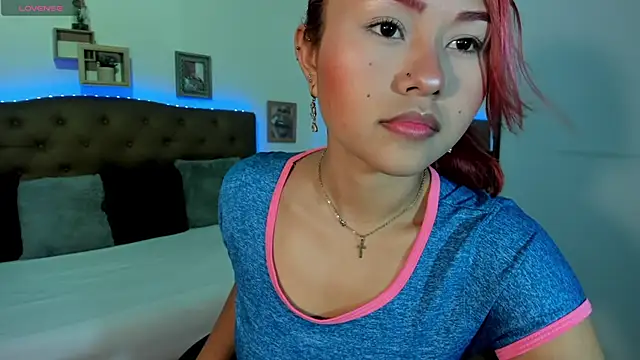 MAYASMITH   online show from June 30, 5:19 am