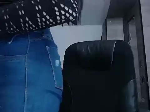 scarlett vonrose online show from February 3, 6:57 pm