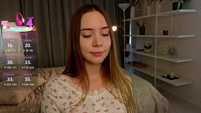 CarollSmithh online show from December 19, 7:04 am