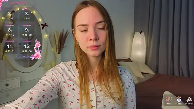 CarollSmithh online show from January 17, 9:07 pm