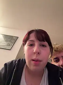 Snapshot of ilaria_miss98 chatting on April 15, 8:53 pm ilaria miss98 online show from April 15, 8:53 pm