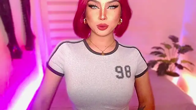 MissRumi Hunter online show from April 14, 5:30 pm