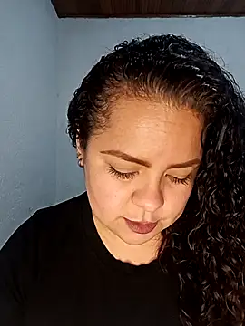 Miss Adriana01 online show from February 17, 4:42 am