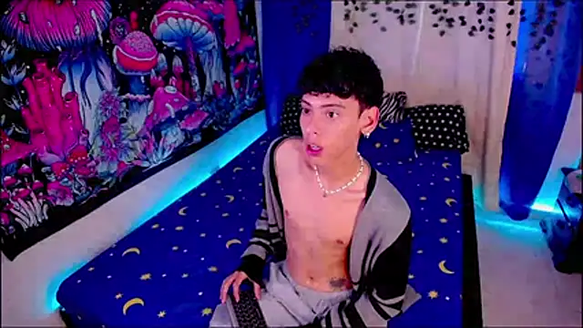 Thedoll ethan7 online show from May 24, 7:08 pm