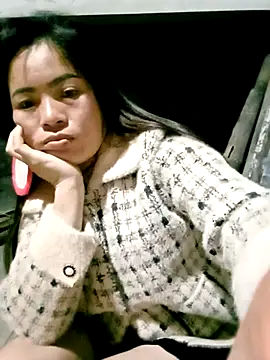 Maymay0033 online show from November 15, 9:00 pm