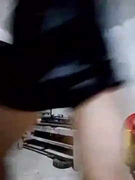 Maymay0033 online show from April 2, 12:25 pm