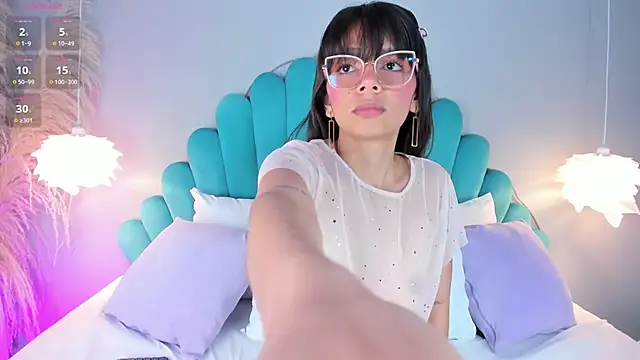 AlassiaHocthner online show from November 21, 11:53 am