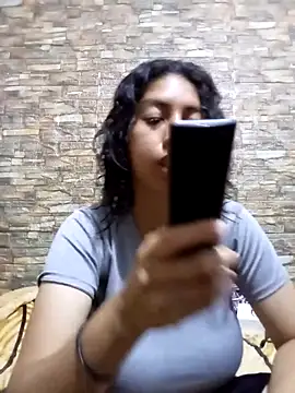 Syndel23 online show from March 7, 1:41 pm