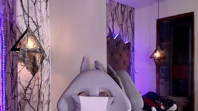 Zami Escobar of online show from March 12, 4:13 pm