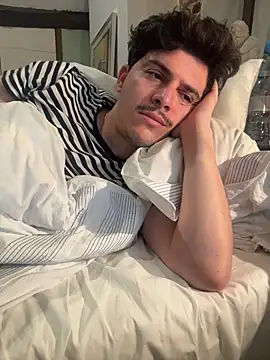 dock 75 online show from November 6, 8:26 am