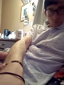 Snapshot of mresquared chatting on March 6, 7:54 pm mresquared online show from March 6, 7:54 pm