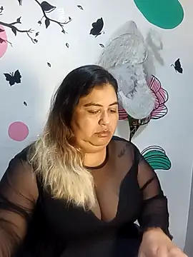 curvy diva  online show from November 14, 11:09 am