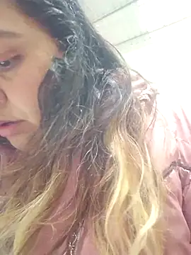 curvy diva  online show from November 20, 10:31 pm