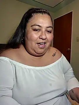 curvy diva  online show from March 2, 11:22 pm