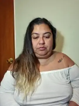 curvy diva  online show from March 28, 11:10 am