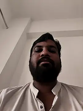 vinay smalldick online show from April 2, 9:29 am