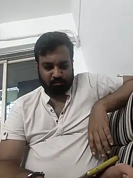 vinay smalldick online show from April 3, 1:31 pm