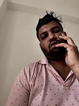 vinay smalldick online show from May 15, 11:23 pm