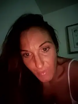 PrincessP8989 online show from April 17, 8:17 am