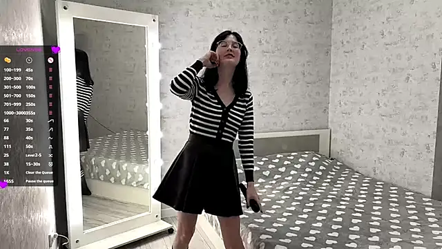 Snapshot of FakeLamb chatting on October 3, 6:16 pm FakeLamb online show from October 3, 6:16 pm