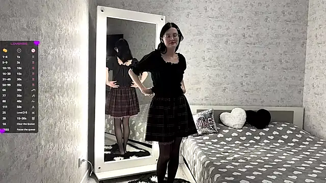 Snapshot of FakeLamb chatting on October 13, 9:04 pm FakeLamb online show from October 13, 9:04 pm