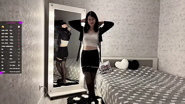 Snapshot of FakeLamb chatting on October 15, 9:04 pm FakeLamb online show from October 15, 9:04 pm