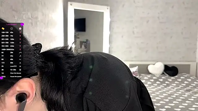 Snapshot of FakeLamb chatting on October 17, 9:06 pm FakeLamb online show from October 17, 9:06 pm