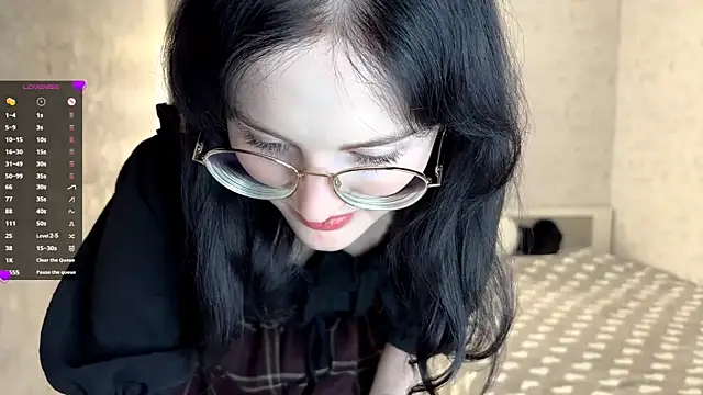 Snapshot of FakeLamb chatting on October 19, 9:15 pm FakeLamb online show from October 19, 9:15 pm