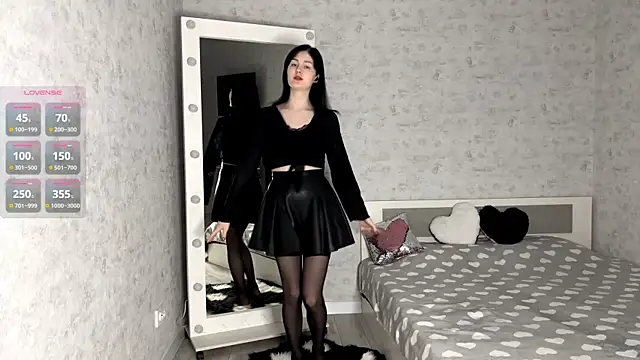 Snapshot of FakeLamb chatting on November 12, 9:03 pm FakeLamb online show from November 12, 9:03 pm