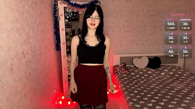 Snapshot of FakeLamb chatting on January 12, 9:20 pm FakeLamb online show from January 12, 9:20 pm